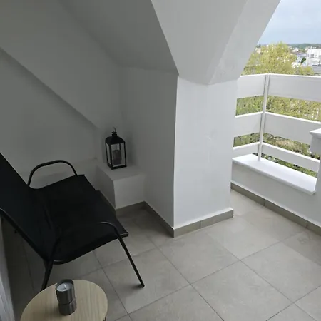 Splendid - Garsoniera Ultracentral Dotari Full Apartment Craiova
