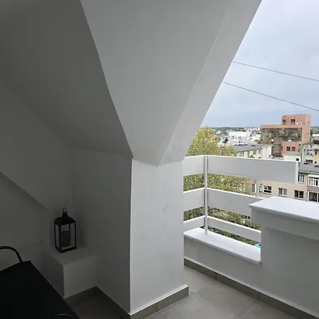Splendid - Garsoniera Ultracentral Dotari Full Apartment Craiova